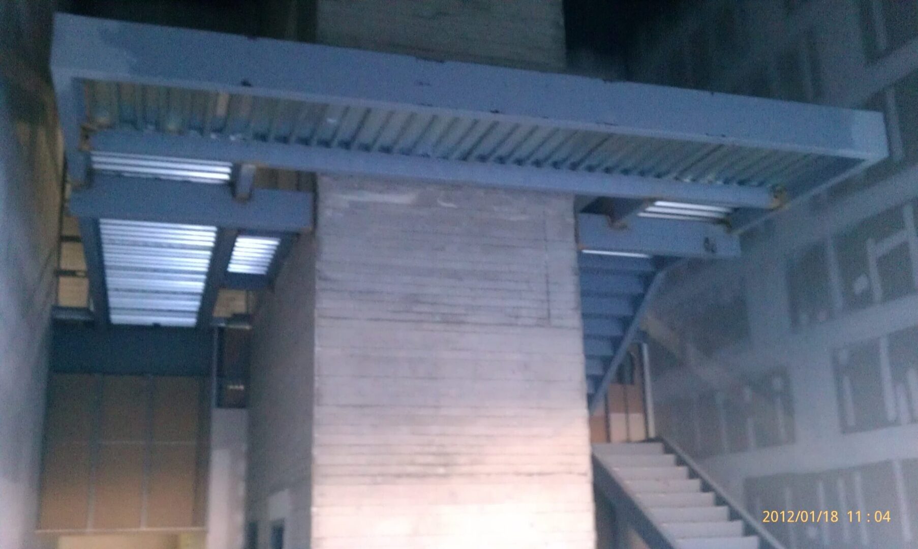 A Blurry Image of a Cement Structure